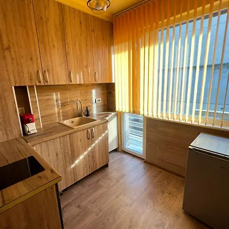 Bright & Cozy- 2br With Private Parking *